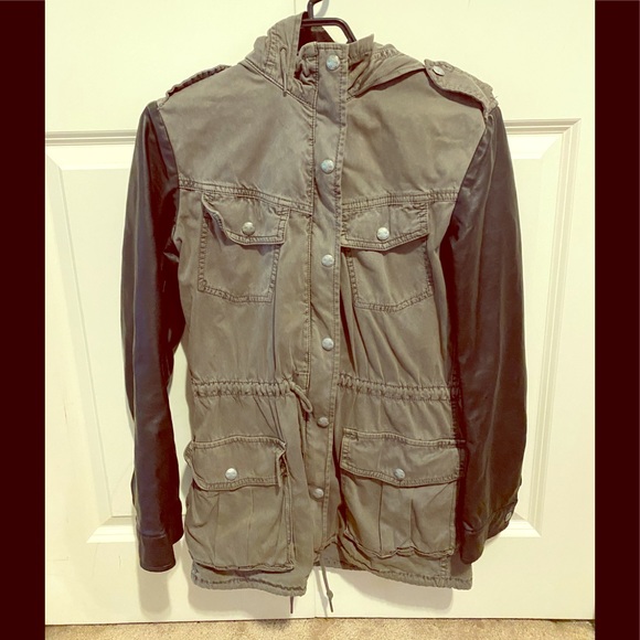 Jacket - Picture 1 of 2